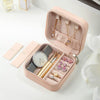 Compact Travel Jewelry Organizer Box – Portable Zipper Case for Rings, Earrings & Necklaces (Random Color)